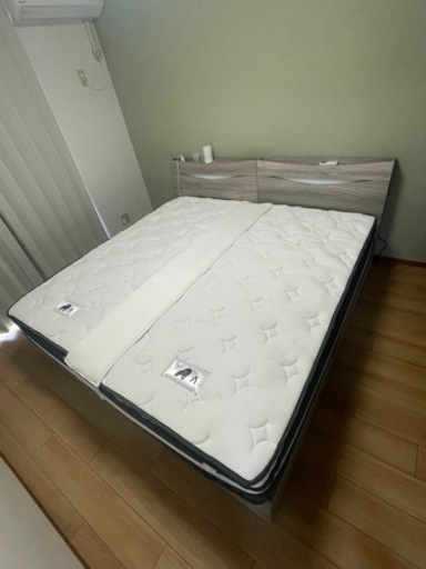 シングルベッド、マットレス　２つセット