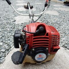 草刈機　ＢＩＧ マルヤマ　ＪＣ２３１ＤＸー１　修理要　又は部品取りにの画像