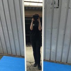 白い姿見（鏡）　自立型　の画像