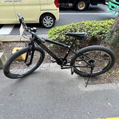 【リサイクルショップどりーむ鹿大前店】No926　自転車　ファットバイク　6段ギア付き　驚きの安定性　　スピードとハンドリングの奇跡の共存　どんな悪路も乗り越える強靭な足を持つ鉄の馬