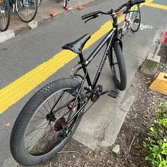 【リサイクルショップどりーむ鹿大前店】No926　自転車　ファットバイク　6段ギア付き　驚きの安定性　　スピードとハンドリングの奇跡の共存　どんな悪路も乗り越える強靭な足を持つ鉄の馬の画像