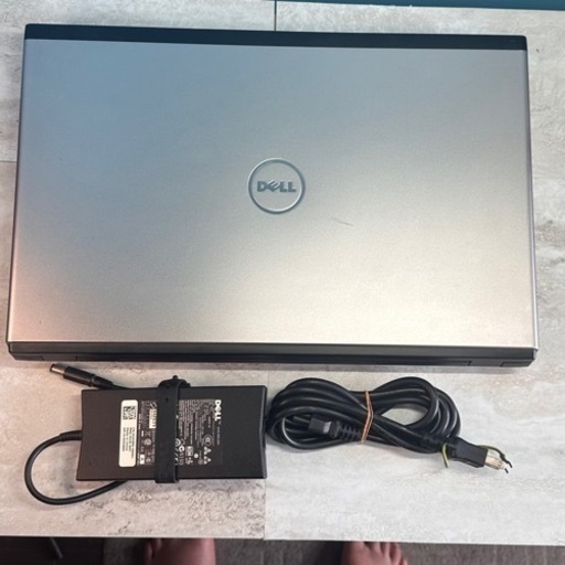 【お取引終了】安さが魅力!! 古めですがまだ充分戦えるよう性能底上げ済!!  DVD録画もOK Dell 17.3インチ HD+液晶パネル Core i5 メモリ4G SSD120G