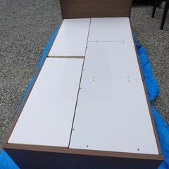 ニトリ シングルベッド 収納4つ キレイ