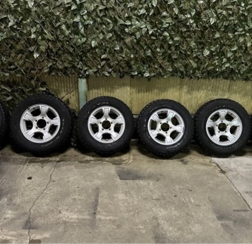 ジムニー　JB23 純正ホイール　マッドタイヤ　195R16C