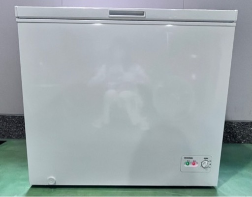 (美品)アイリスオーヤマ の冷凍庫(198Ｌ)