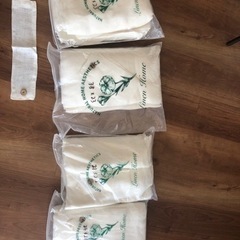 100%リネンのレースカーテン4枚出品