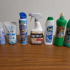 折り畳みテーブル(※各種洗剤等付き)の画像