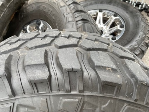 37×12.5R17 4本　値下げ