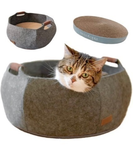 猫　爪研ぎベッド