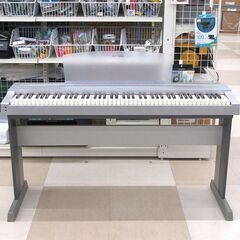 YAMAHA ヤマハ 電子ピアノ P-70 2007年製 88鍵 フットペダル・アダプター・スタンド・譜面台付属 中古品 動作確認済みの画像