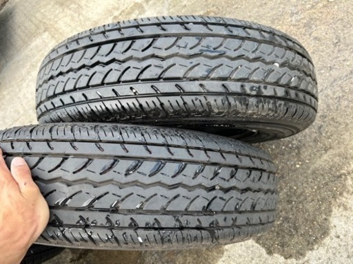 日産キャラバン純正ホイール　タイヤセットバリ山