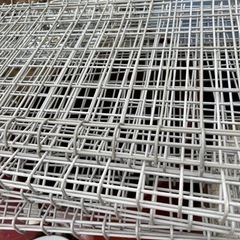 スチールフェンス白　再入荷