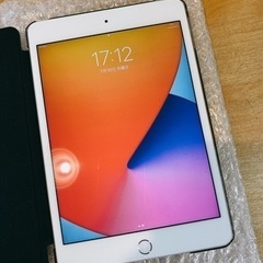 iPad mini 4 ／ 32GB シルバー セルラーモデル　