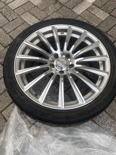 レオニス 19インチ