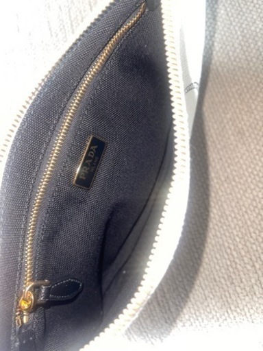 定価62700円　新品　PRADA INH018 ZPX クラッチバッグ　プラダ