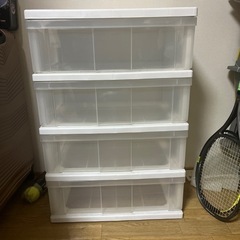 衣装ケースの画像