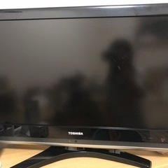 (受け渡し決定)東芝REGZA 32型　ニトリテレビボード　の画像