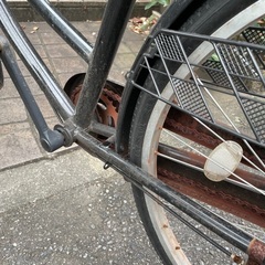 26インチ自転車（ママチャリ）カゴありの画像