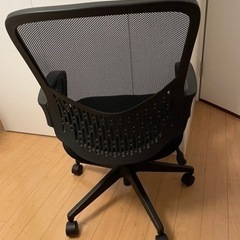 オフィスチェアの画像