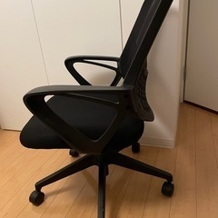 オフィスチェアの画像