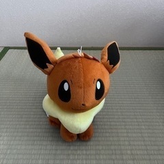 イーヴイのぬいぐるみの画像