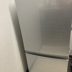SHARP 冷凍冷蔵庫　SJ-D14F