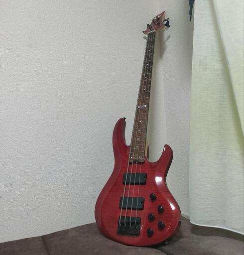 ベース(バンドリ)