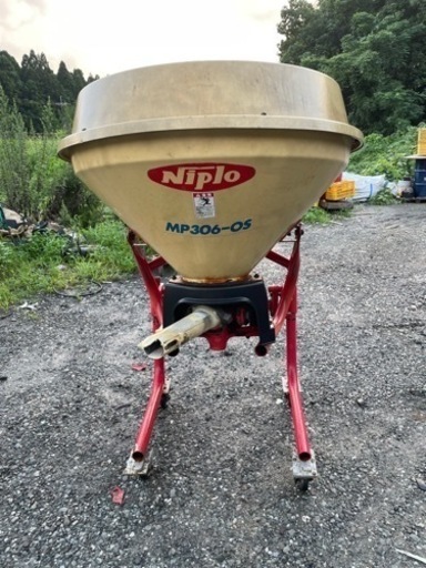 ニプロ ブロードキャスター