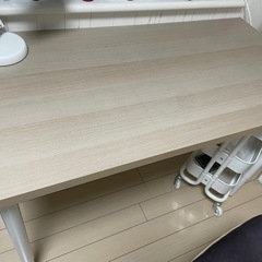 IKEA 机の画像