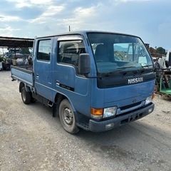 日産 アトラス ダブルキャビン 走行距離 93,743KM ディーゼル