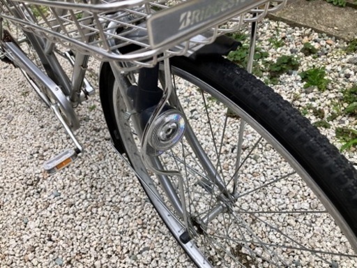 482、シティーサイクル27インチシルバー