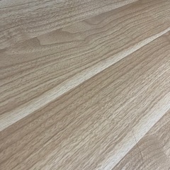 オフィスデスクの画像