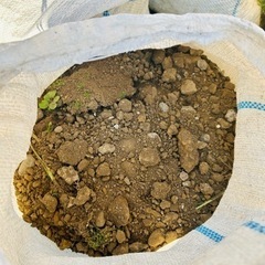 無料　残土　引取り　無料で差し上げますの画像