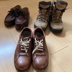 2点あります。レディース小さめサイズおしゃれ革靴革靴