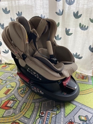 チャイルドシート エールべべ クルット5sグランス