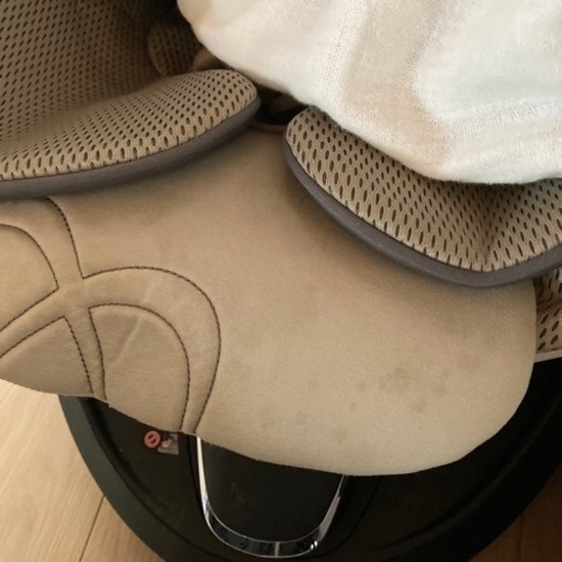 チャイルドシート エールべべ クルット5sグランス