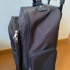 キャリーバック　黒の画像