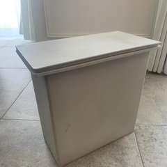 無印のゴミ箱　物入れ、あげます