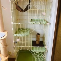 ただ今、お取引中。。キャットケージ3段 使用頻度少なめ