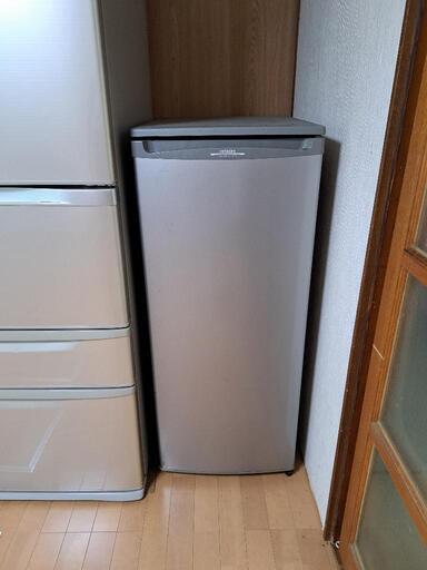 HITACHI　冷凍庫