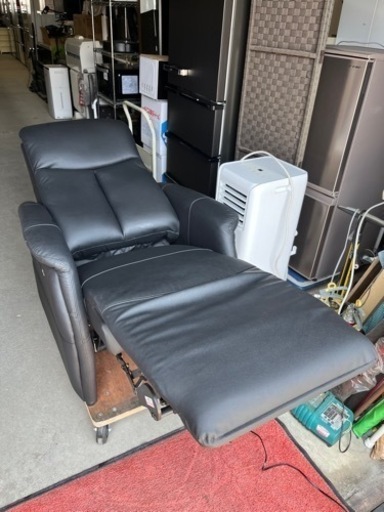 ☆激安販売!!☆ ニトリ 電動リクライニングソファ 1人掛け ソファ コンフェ