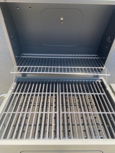 新品未使用　カバー付き　組立済み　Branch Grill 炭火焼き 中型 BBQグリル 家族3人~8人ぐらい最適