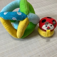 値下げました！0歳　おもちゃの画像