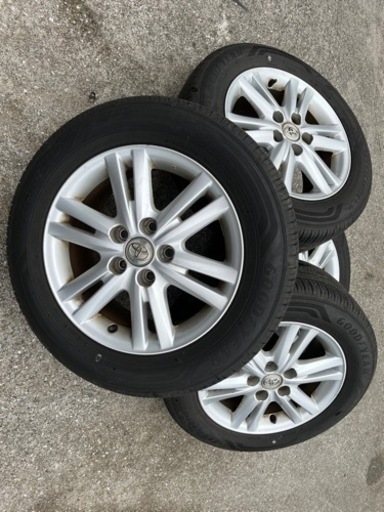 夏タイヤアルミホイールセット　215-60-R16