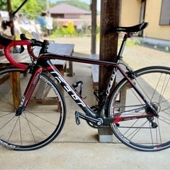 ロードバイクEFLT ホワイト【引き取り限定】神奈川西湘地区