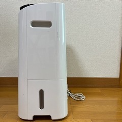 CV-F120-W SHARP 除湿機　プラズマクラスターの画像