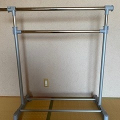 ハンガーラック(決まりました)の画像
