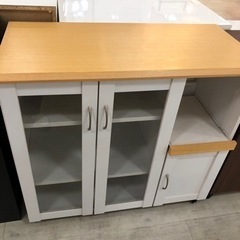 取りに来れる方限定！キッチンボードです！