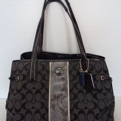 COACH　コーチ　ハンドバッグ　シグネチャー　F24882　ト...