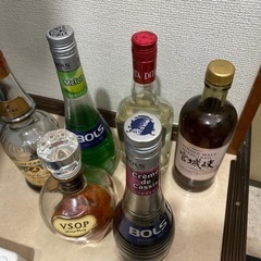 引取り早い方優先‼️お酒🥃全てセット‼️なんと無料‼️ お酒好き...